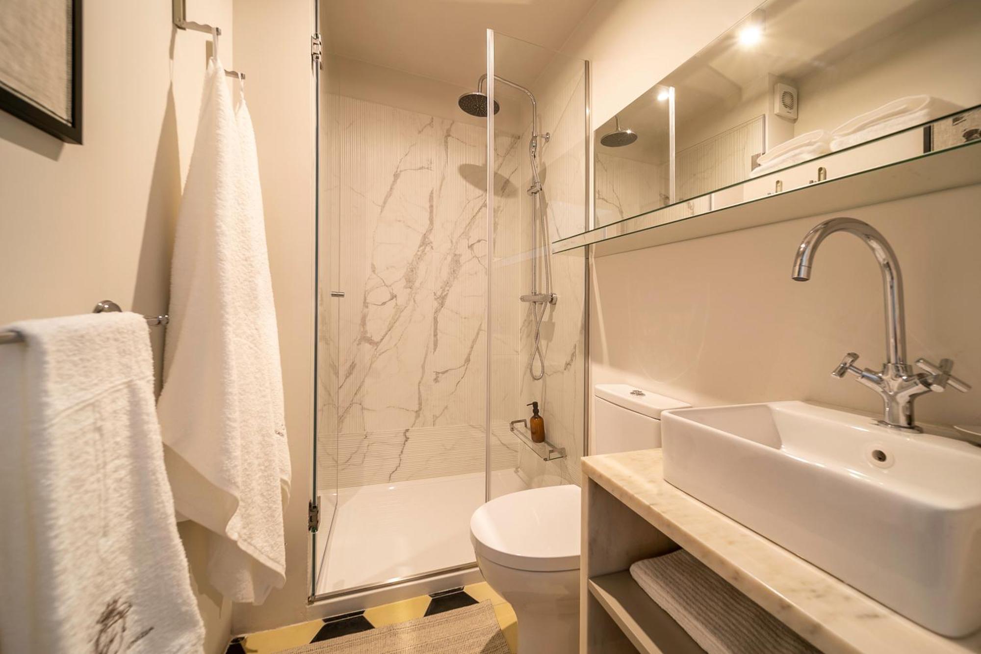 Palacio Fenizia Lux Apartments Porto Pokoj fotografie